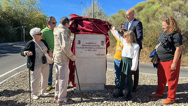 Glorieta-bernardo-Sanchez-41025.jpg